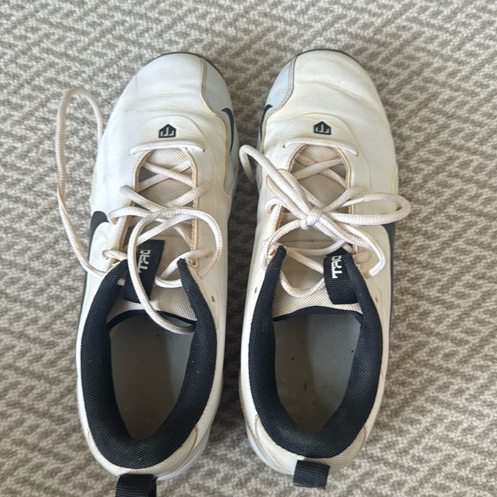 Nike Men's Trout 9 Baseball Cleats - fast flex - size 8